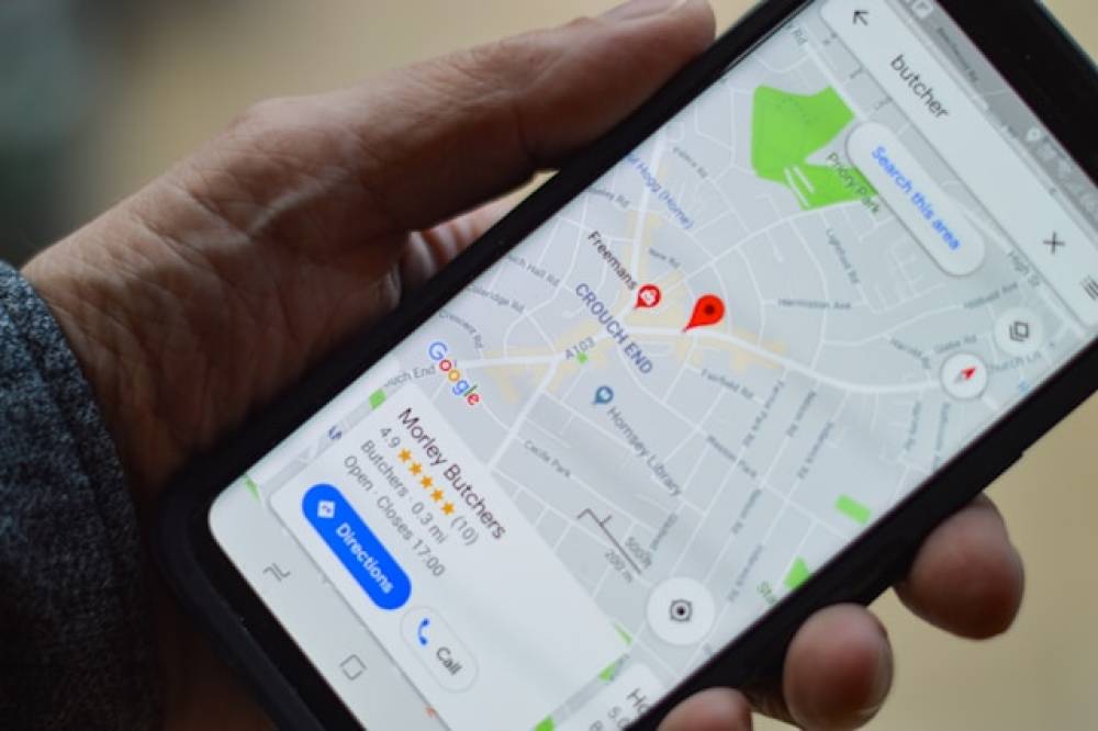 Jak wypozycjonować wizytówkę firmy w Google Maps?