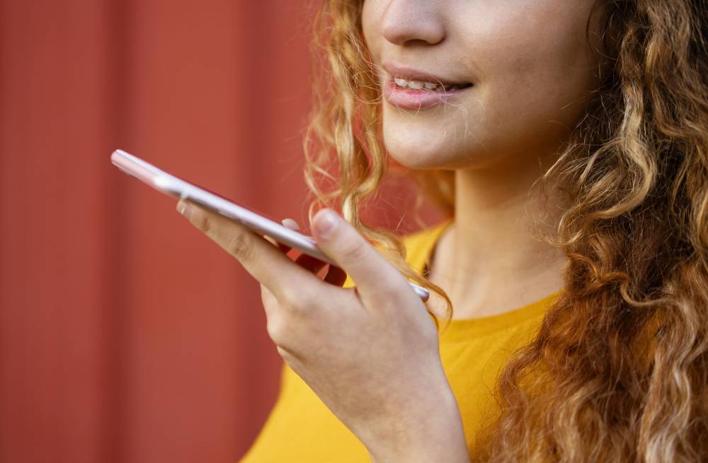 Voice Search Optimization – jak zoptymalizować stronę pod wyszukiwanie głosowe?